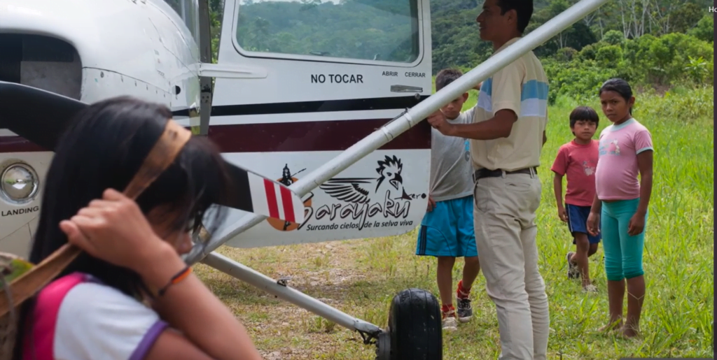 Air transport unites towns and prevents the advance of roads within the Ecuadorian Amazon